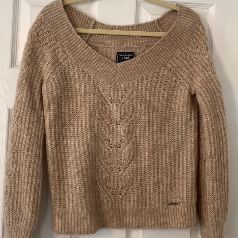 Abercrombie sweater